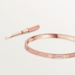 ELSIE LOVE Cubic Zircon Paved Screw Bangle | V Gold 18K Gold Plated with PVD Technology - Image 8