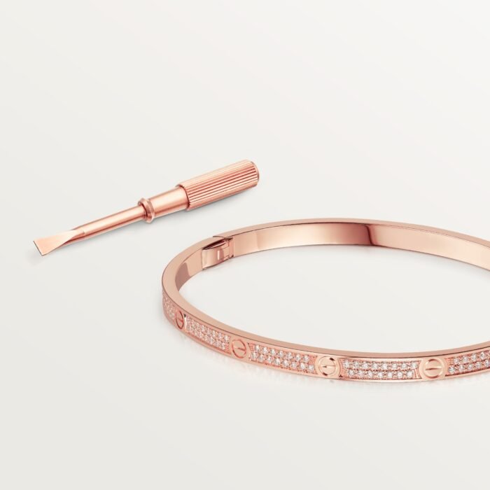 ELSIE LOVE Cubic Zircon Paved Screw Bangle | V Gold 18K Gold Plated with PVD Technology - Image 8