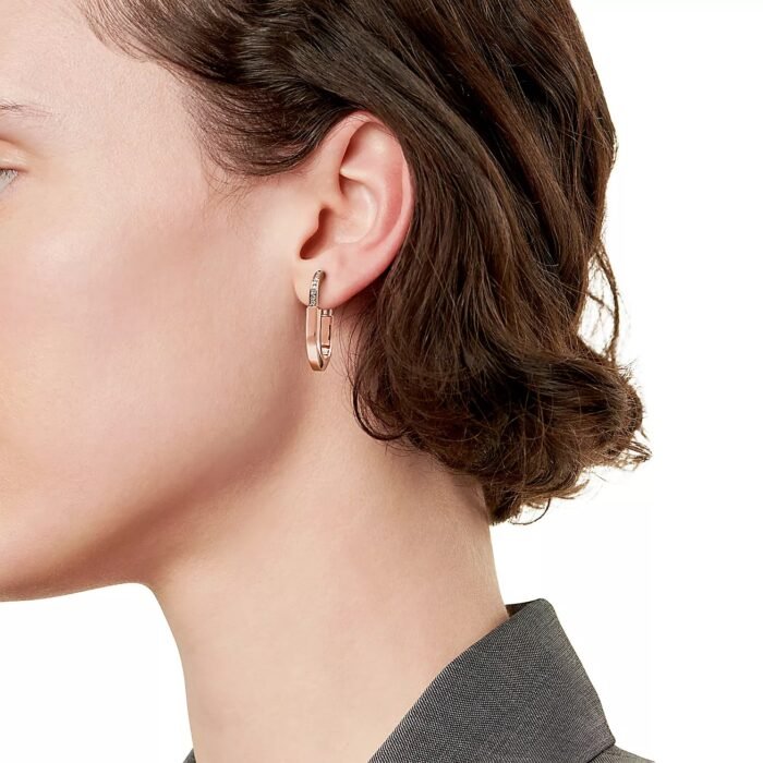 ELSIE LOVE Lock Earrings with Zirconia | V Gold 18K Gold Plated Medium Hoops - Image 12