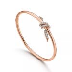 ELSIE LOVE Knot Bracelet with Zirconia · 18K Gold Plated · PVD 5x Layered · V Gold Material - Image 12