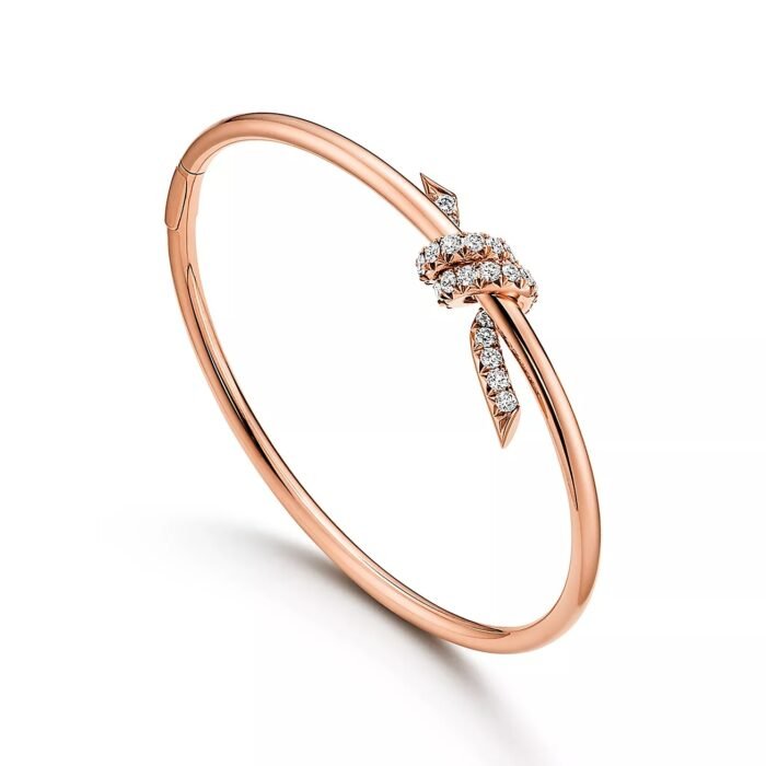 ELSIE LOVE Knot Bracelet with Zirconia · 18K Gold Plated · PVD 5x Layered · V Gold Material - Image 12