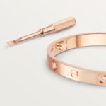 ELSIE LOVE Screw Bangle Bracelet Women 18K Gold Plated V Gold PVD 5x Layered Zirconia Classic Design 0.24in - Image 25