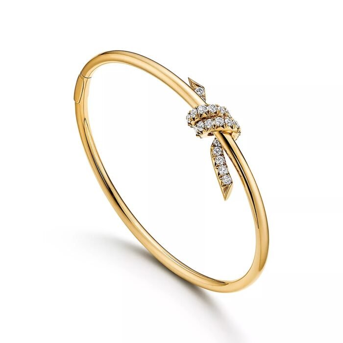 ELSIE LOVE Knot Bracelet with Zirconia · 18K Gold Plated · PVD 5x Layered · V Gold Material - Image 2