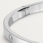 ELSIE LOVE Classic Bracelet Small Model | V Gold 18K Gold Plated Screw Design - Image 15