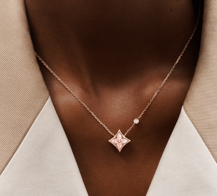 Color Blossom Pink Mother-of-Pearl Necklace | 18K Rose Gold and Zircon - Image 3