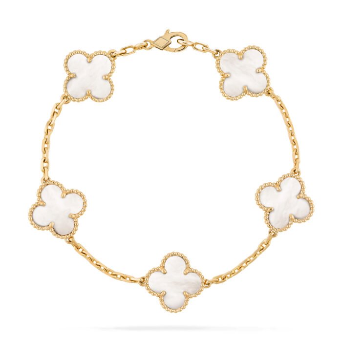 ELSIE LOVE Clover Leaf Bracelet ,925 Silver, 18k Gold Plated - Image 27