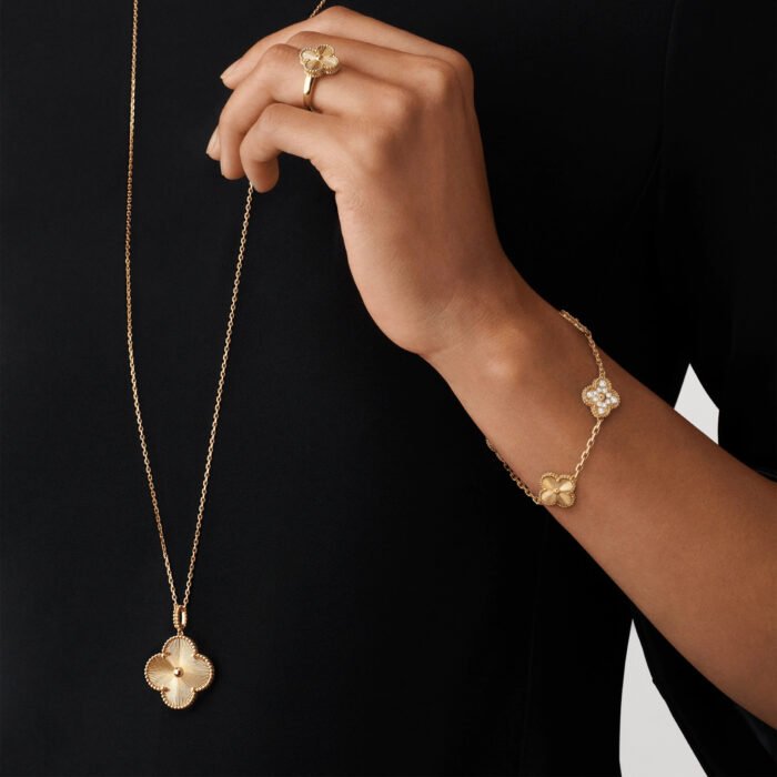 ELSIE LOVE Clover Bracelet | 925 Silver 18K Gold Plated | Full Diamond / Gold Diamond / Malachite | Women’s Lucky Bracelet 7.48" - Image 3