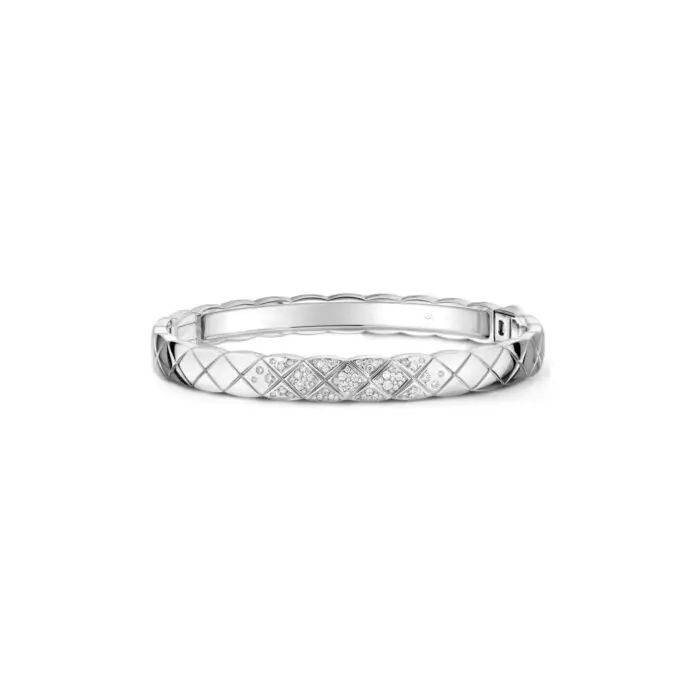 ELSIE LOVE Coco Crush Bracelet · 18K Gold Plated V Gold · Quilted Engraving with Zirconia · Elegant Women’s Bangle - Image 5
