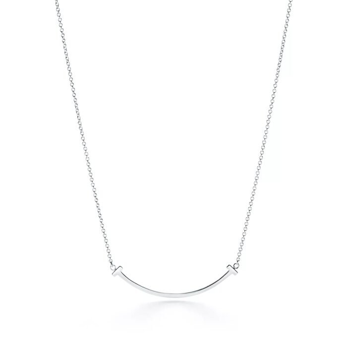 ELSIE LOVE Smile Pendant Small | V Gold 18K Gold Plated Minimalist Necklace - Image 6
