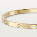 ELSIE LOVE Small Zircon Bracelet | V Gold 18K Gold Plated with 10 Cubic Zircon Stones - Image 4