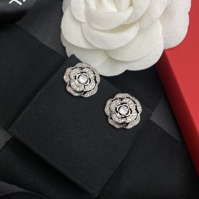 ELSIE LOVE Camélia Earrings Studs Women 18K Gold Plated V Gold Zirconia PVD 5x Layered Flower Jewelry - Image 6