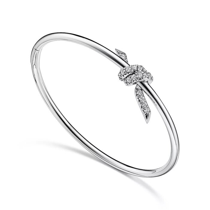 ELSIE LOVE Knot Bracelet with Zirconia · 18K Gold Plated · PVD 5x Layered · V Gold Material - Image 7